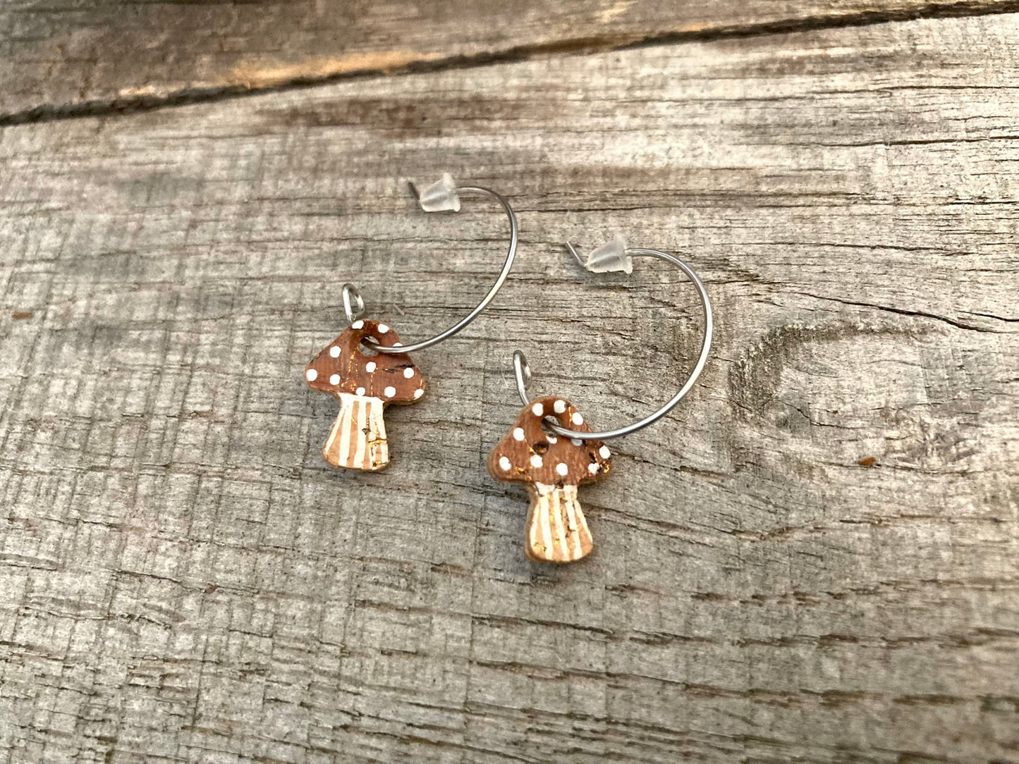 Brown Toadstool Mini Hoops