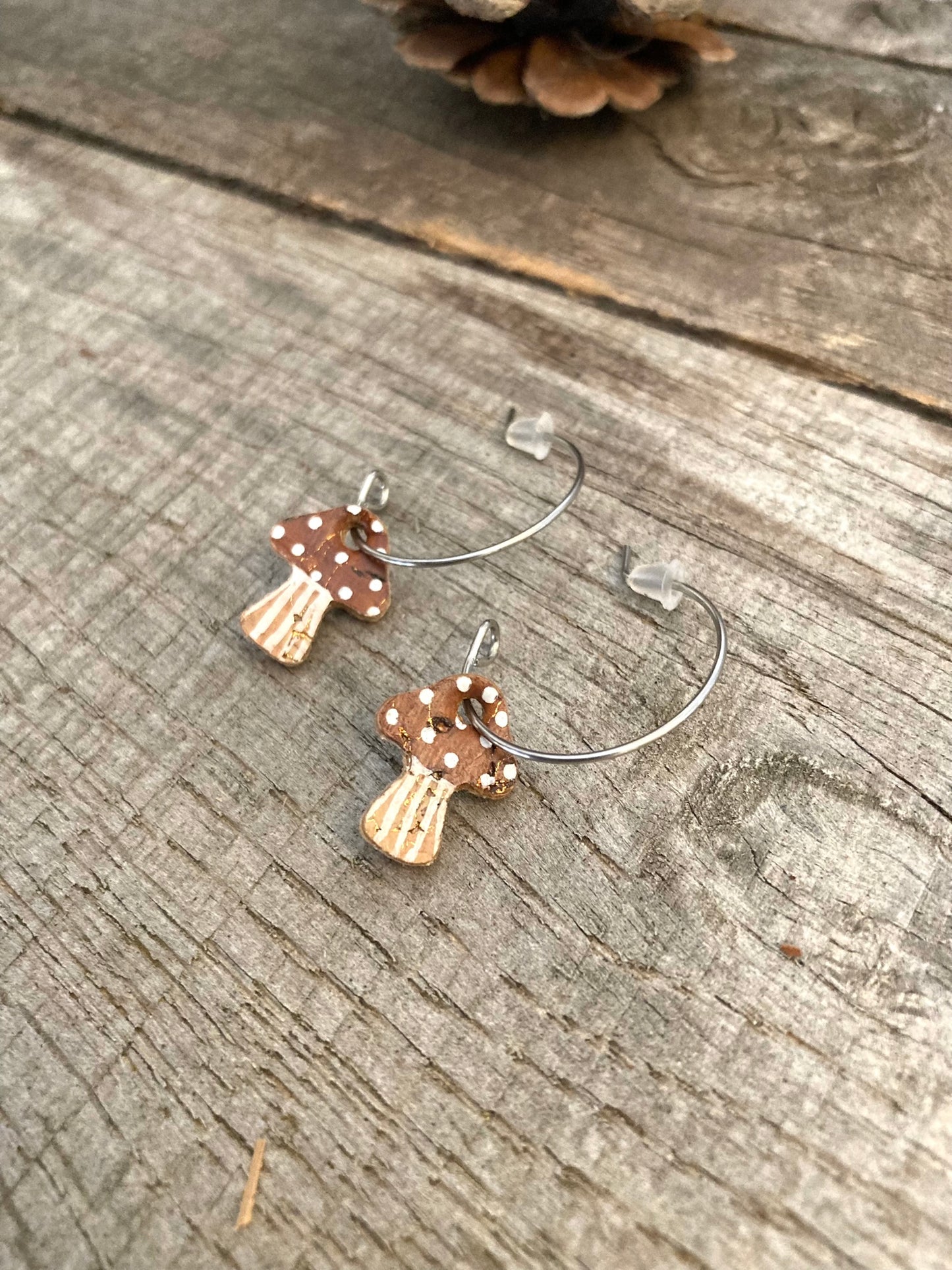 Brown Toadstool Mini Hoops