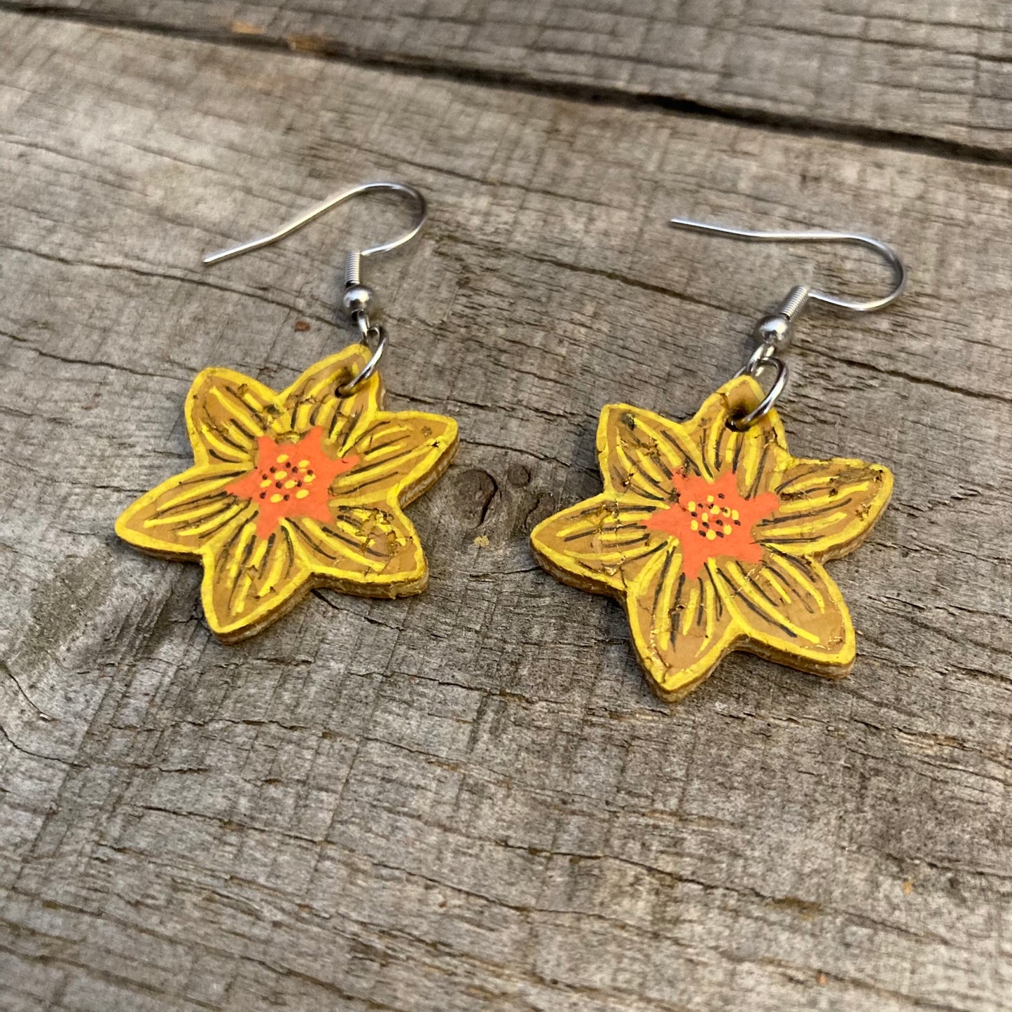 Daffodil Earrings